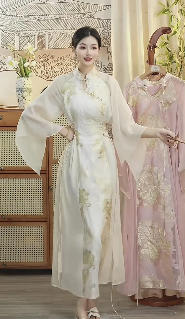 微岚熙2025春季新款中国风飘逸日常杏色长款连衣裙6622