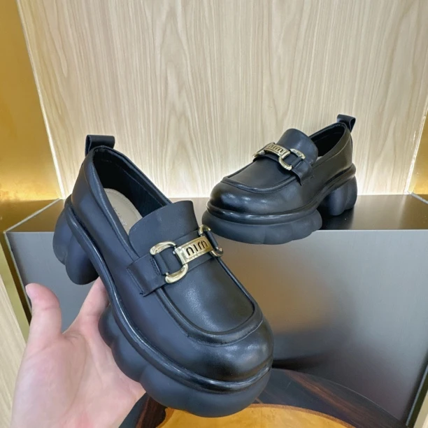 春季新款黑色真皮乐福鞋女英伦风圆头一脚蹬休闲皮鞋松糕软底单鞋