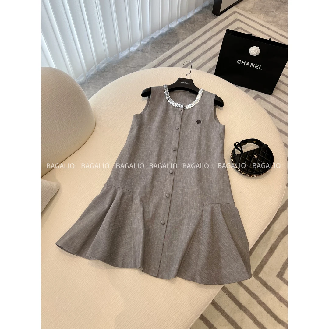 【BAGALIO】 时尚 亚麻 领口钉钻花朵连衣裙 721