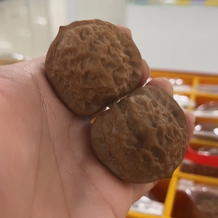 吊坠文玩核桃瓷娃娃