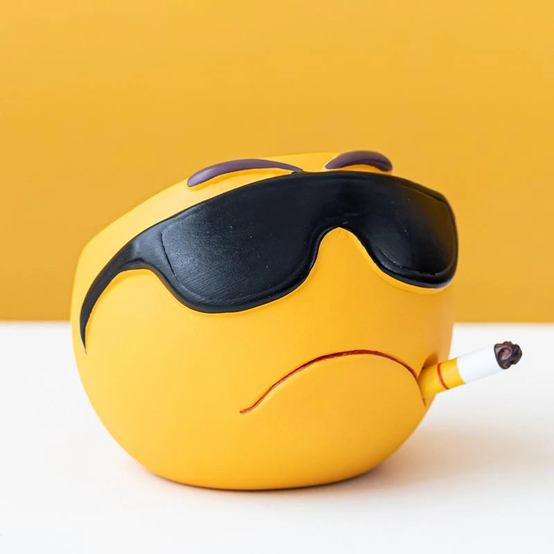 创意家用卡通可爱表情烟灰缸陶瓷大烟缸办公室个性潮流防飞灰防风