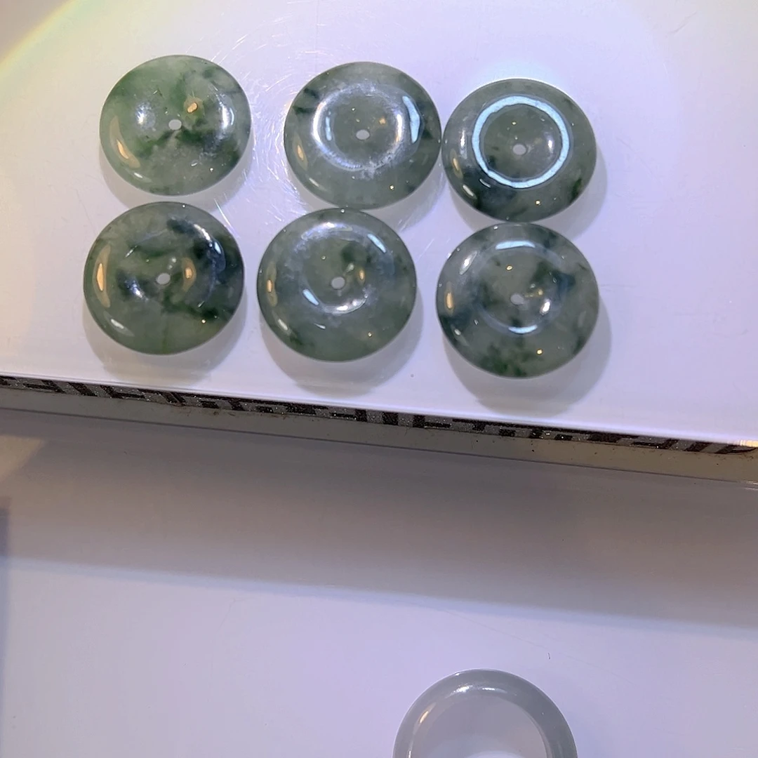 翡翠未镶嵌挂件翡翠飘花平安扣