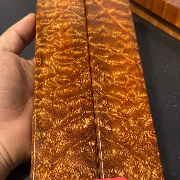 花梨木类商**哥金丝花梨花梨影