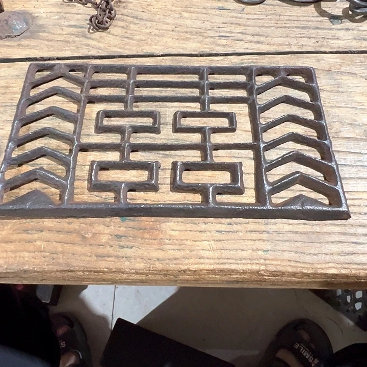 慎***坊铁匠心制作工艺精美