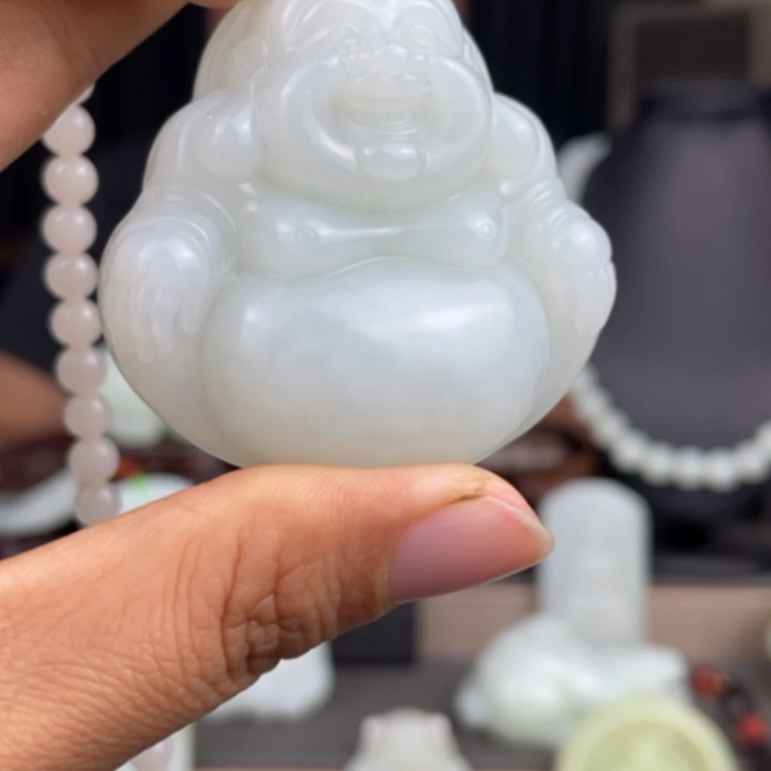 【闪购商品】颈饰未镶嵌和田玉