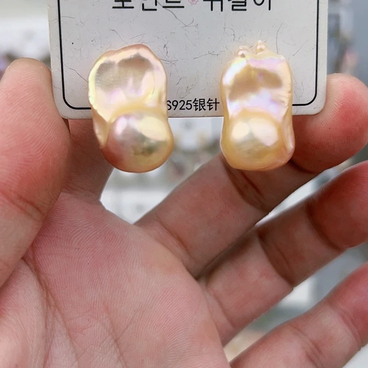 银S925镶嵌耳饰淡水珍珠