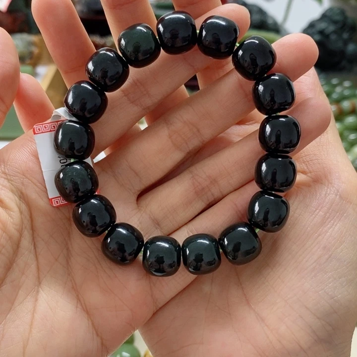 透闪石质玉未镶嵌手链