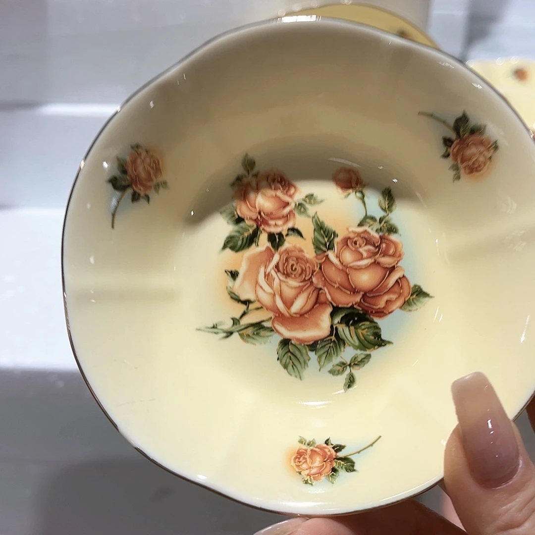 高端陶瓷…………………………22