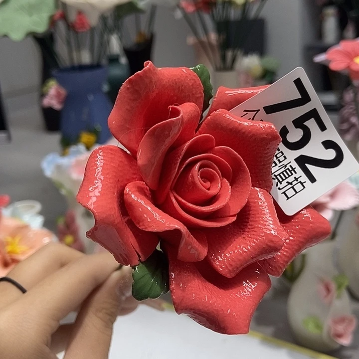 陶瓷纯手工捏花设计