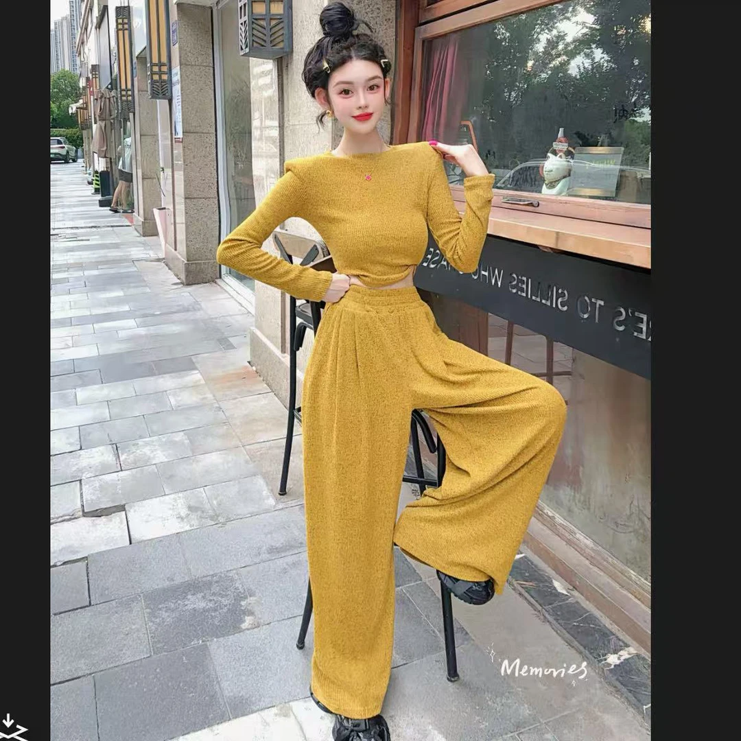 漂亮家「街拍达人」秋款时髦显瘦上衣+阔腿裤套装