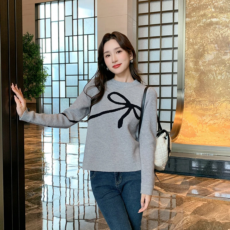 奢姿2025年秋季新款大码女装蝴蝶结休闲上衣胖妹妹减龄圆领针织衫