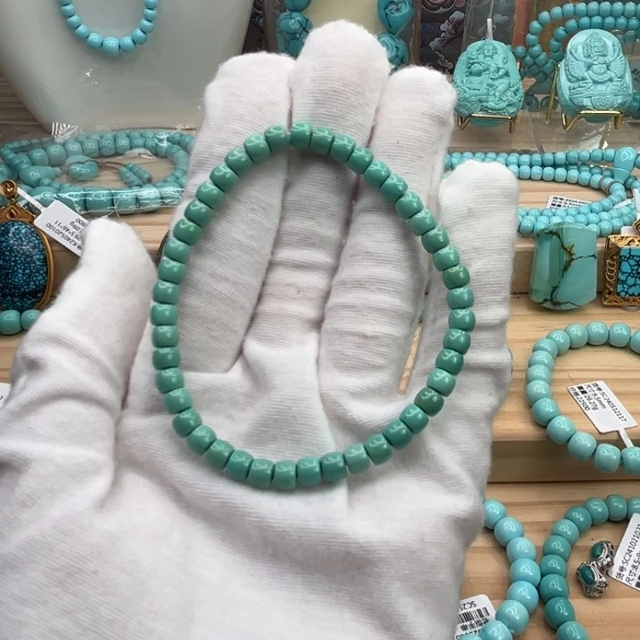 绿松石未镶嵌珠宝奇石