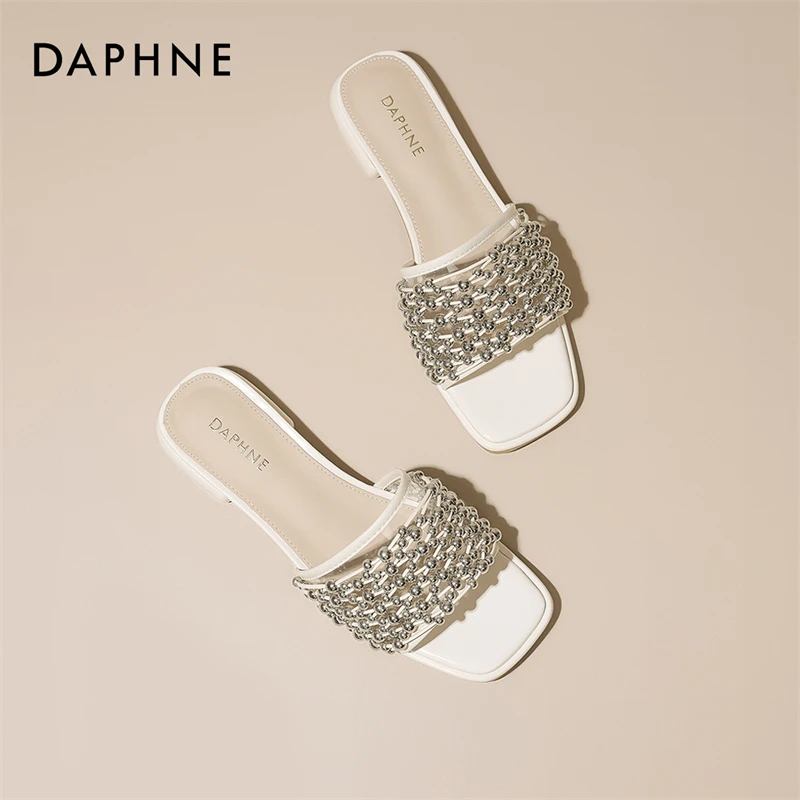 达芙妮新款露趾串珠凉拖鞋女2025夏外穿镂空舒适不累脚平底一字拖