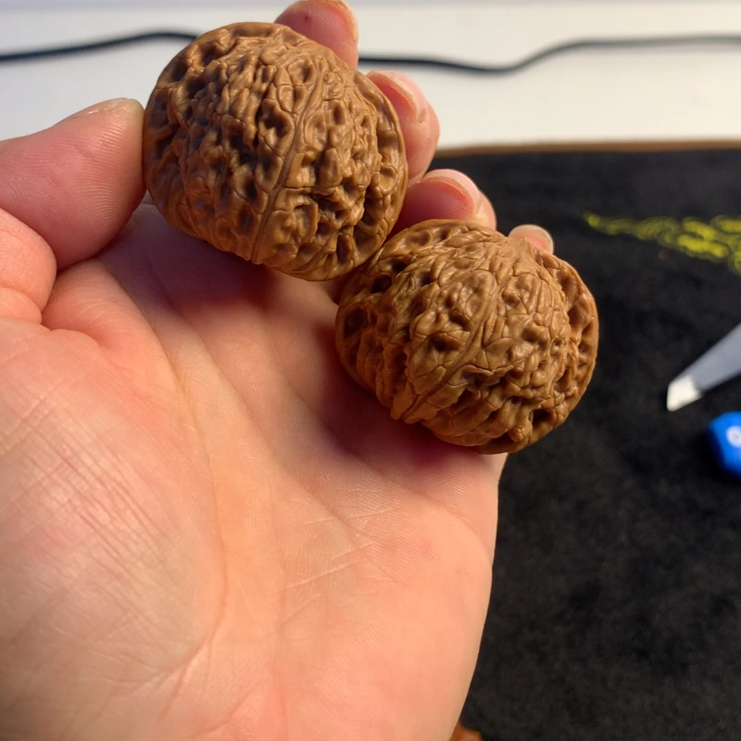 吊坠桃核磨盘狮子头66