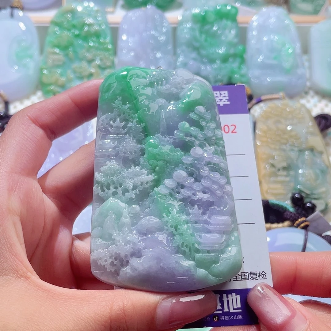 颈饰未镶嵌翡翠山水