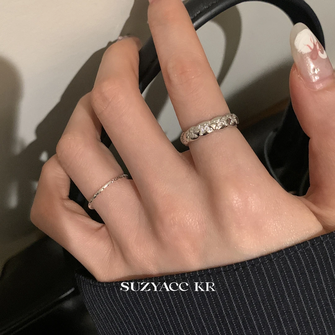 Suzyacc Kr 925银合成锆石戒指 【繁星闪耀】菱格戒指气质轻奢J0847