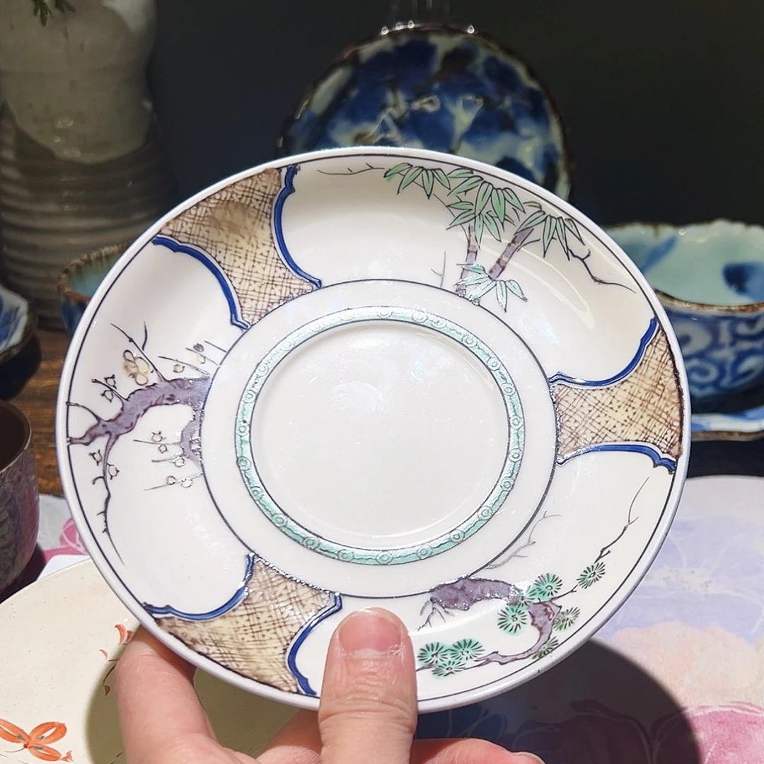 咖啡杯和茶杯也要搭配一些茶和