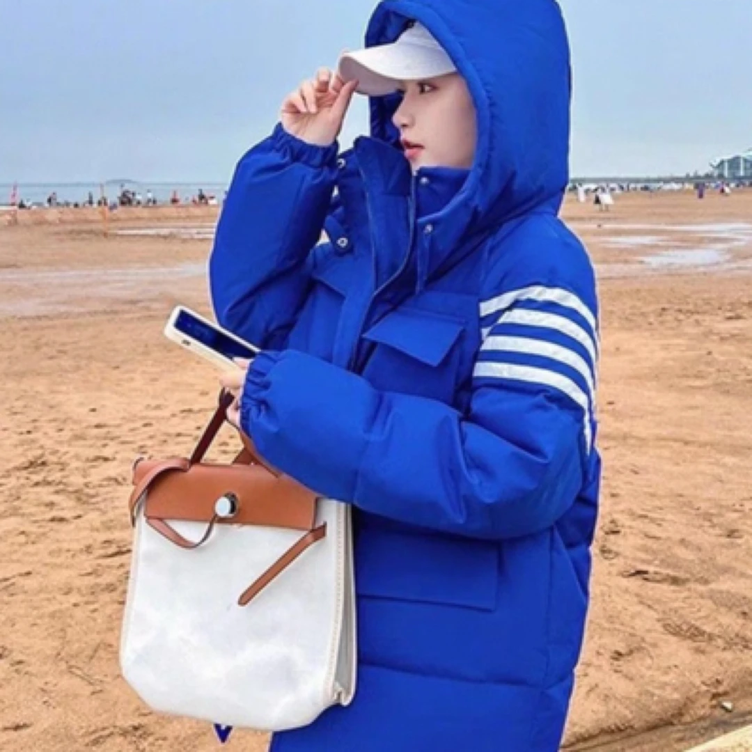 蓝色四条白中长款棉衣连帽休闲冬季克莱因蓝秋冬