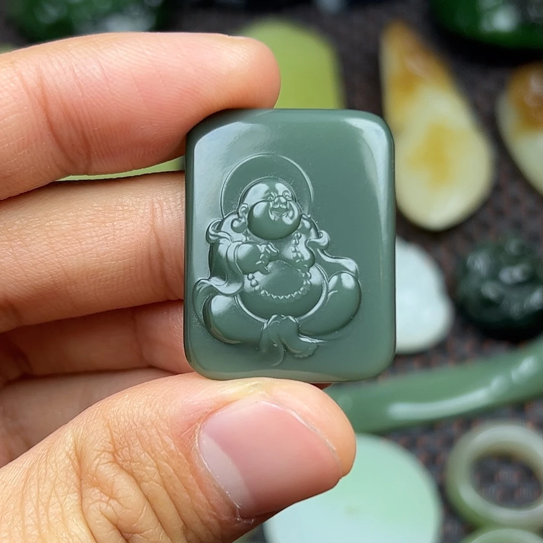 和田玉未镶嵌挂件