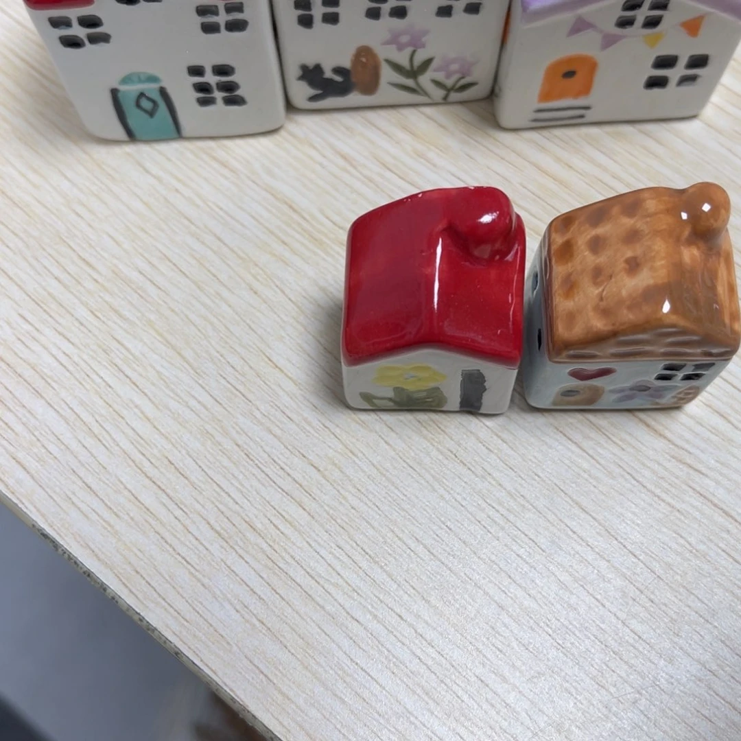 摆件小****岛微瑕疵陶瓷摆件，完美主义慎拍