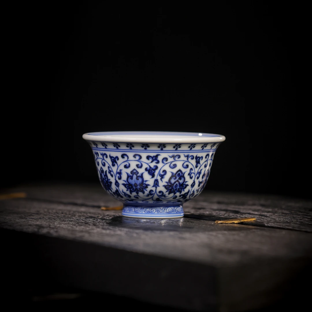 刘建锋窑柴窑青花缠枝莲双狮压手杯景德镇纯手工手绘复古主人杯