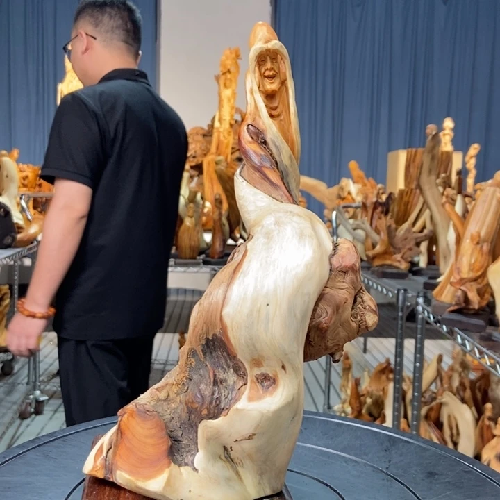 柏木（崖柏）随型摆件