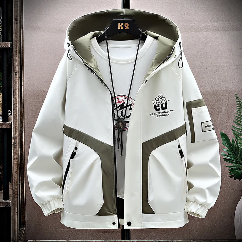 春秋季冲锋衣外套男2025年新款潮流初高中学生青少年帅气男生夹克