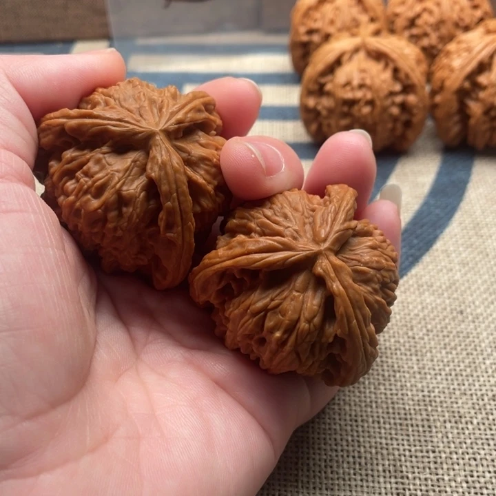 赵***渊核桃白狮子核桃43