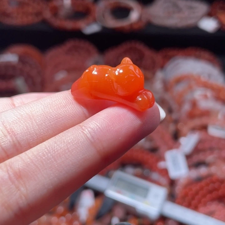 南红玛瑙未镶嵌趴趴猫1161打孔备注