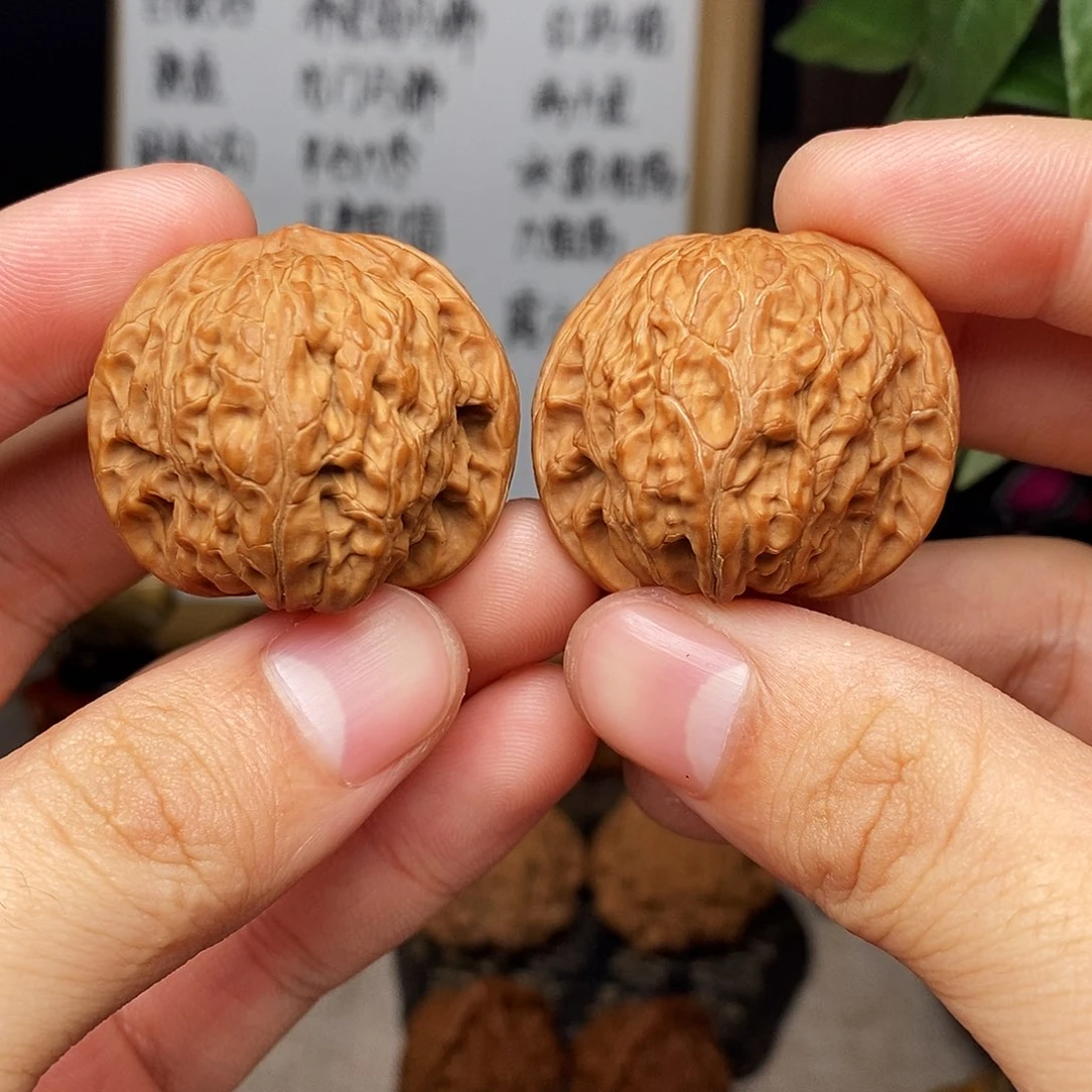 文玩核桃吊坠血磨
