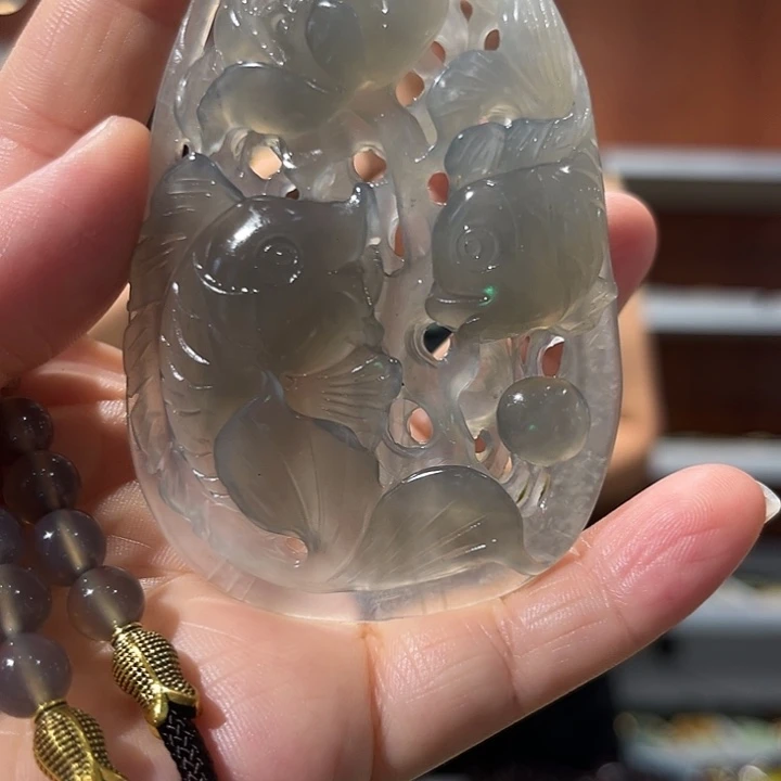 岫玉未镶嵌毛衣链