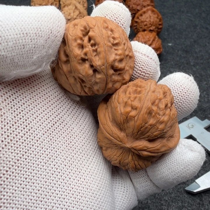 文玩核桃吊坠平谷元宝21