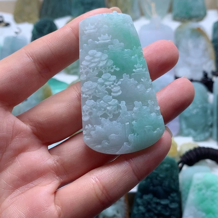 定制翡翠未镶嵌山水