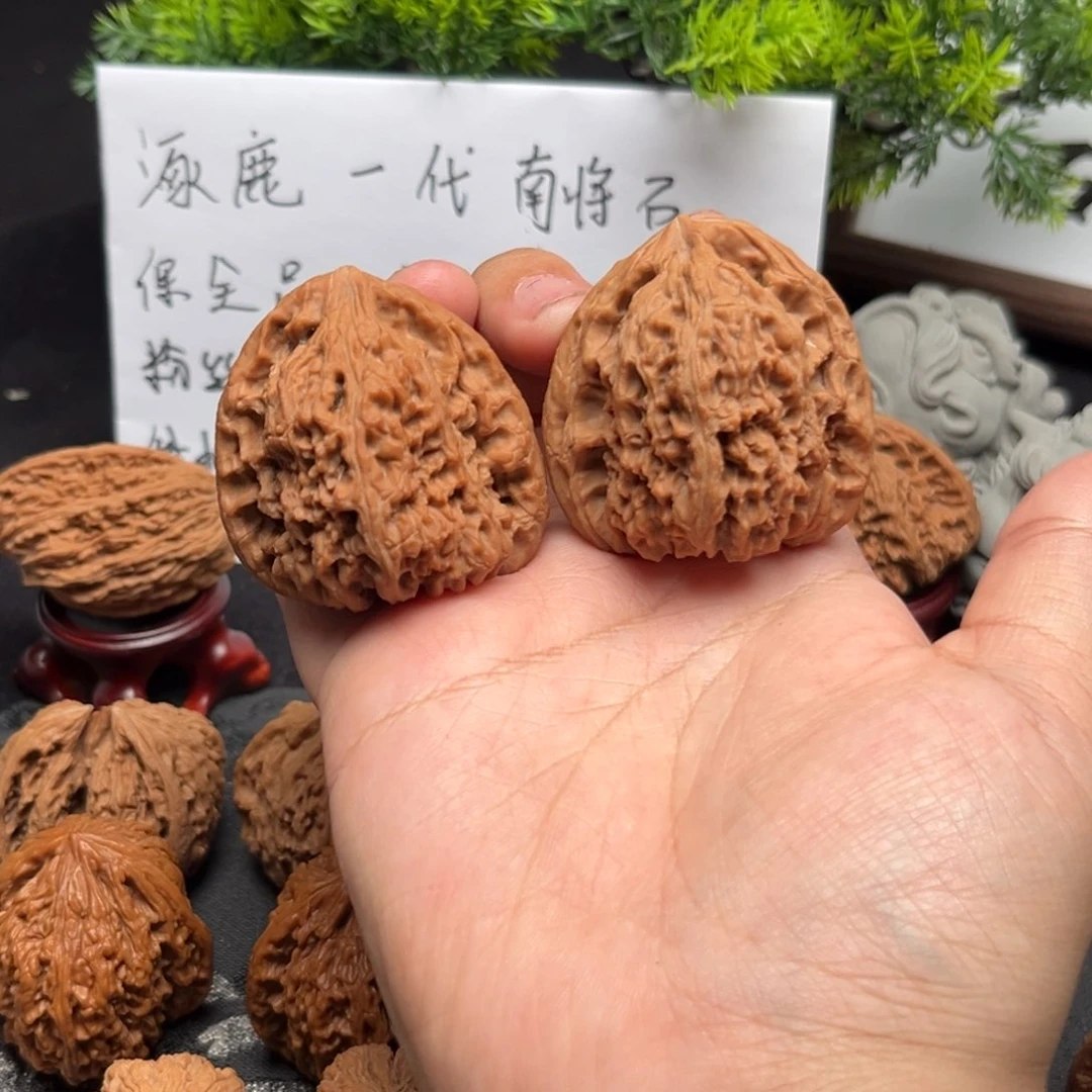 吊坠文玩核桃南疆色差