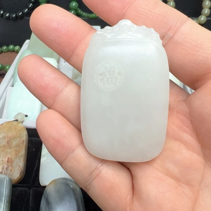 吊坠(不含链)未镶嵌和田玉