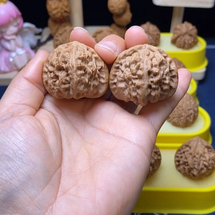 核桃39全品三角白 2号车