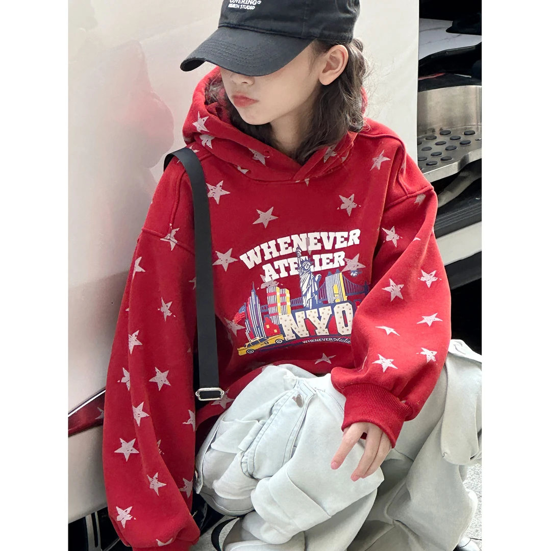 K30337孙小美满印女童秋冬卫衣2025新款儿童加绒加厚连帽上衣红色