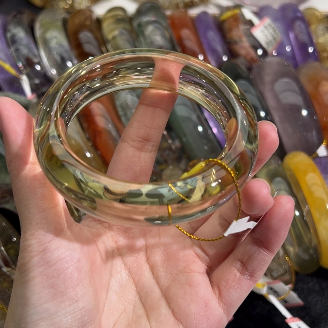 未镶嵌手镯水晶陈****装天然黄水晶手镯