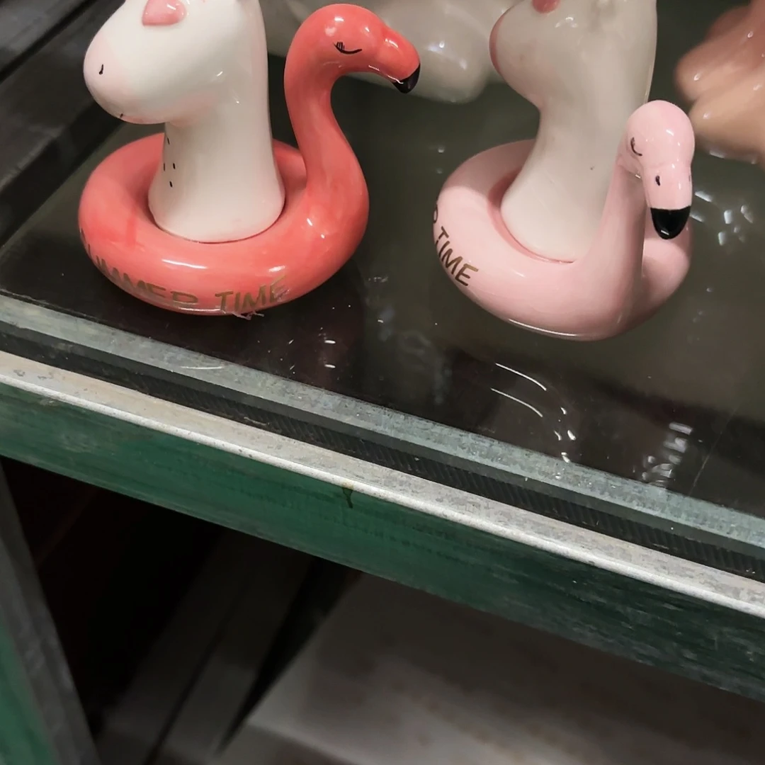 皮***白陶瓷艺术设计中心