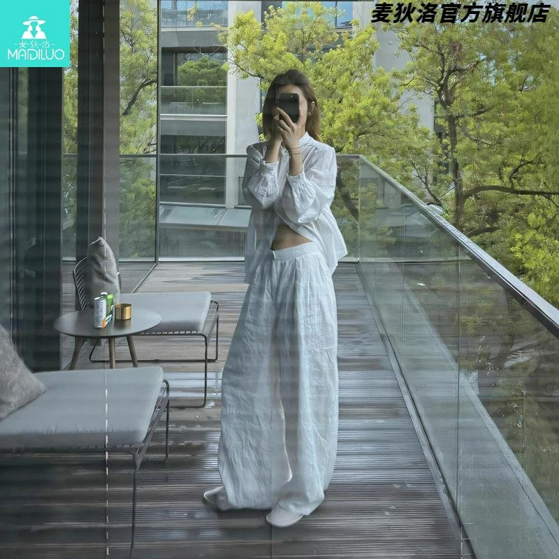 白色防晒亚麻衬衫女春夏独特超好看老钱苎麻套装慵懒松弛感阔腿裤