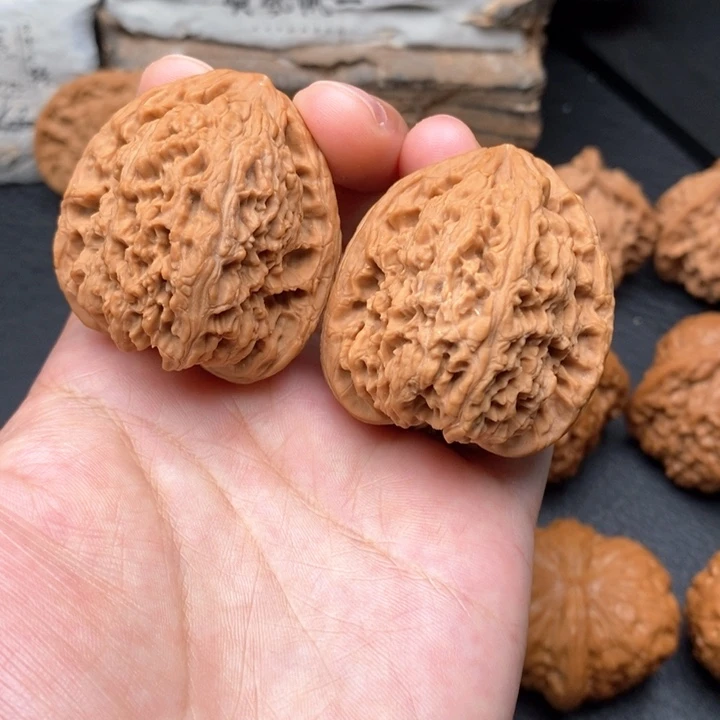 文玩核桃吊坠全品38南疆