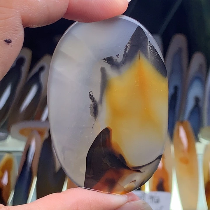 玛瑙/玉髓颈饰未镶嵌170