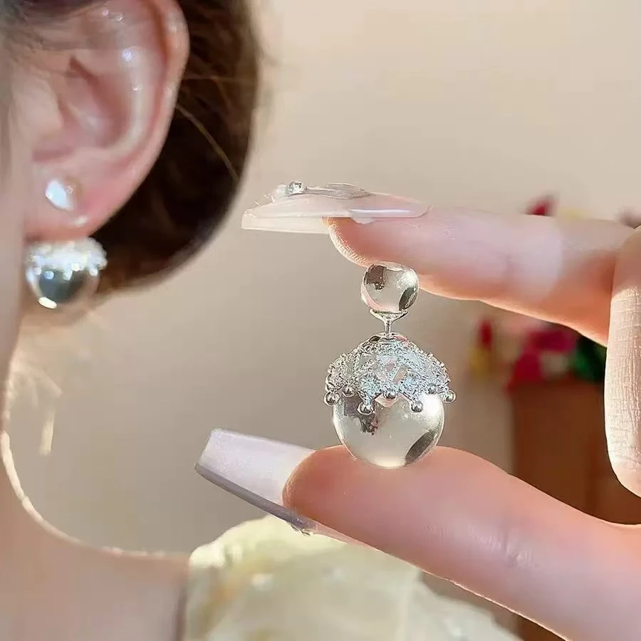 前后两戴皇冠圆球耳环女轻奢高级感气质百搭耳钉小众设计感耳饰女