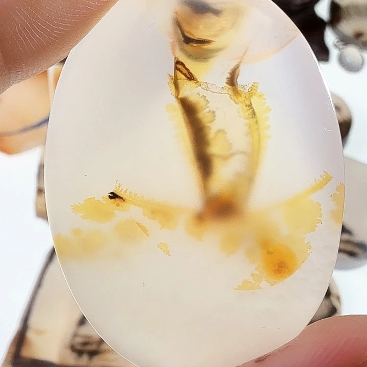 玛瑙/玉髓未镶嵌珠宝半成品