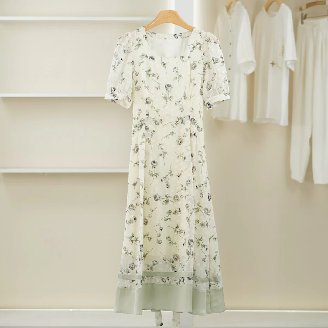 麦迪尚品【DS】50604305 夏季简约浪漫花朵连衣裙品牌撤柜女装