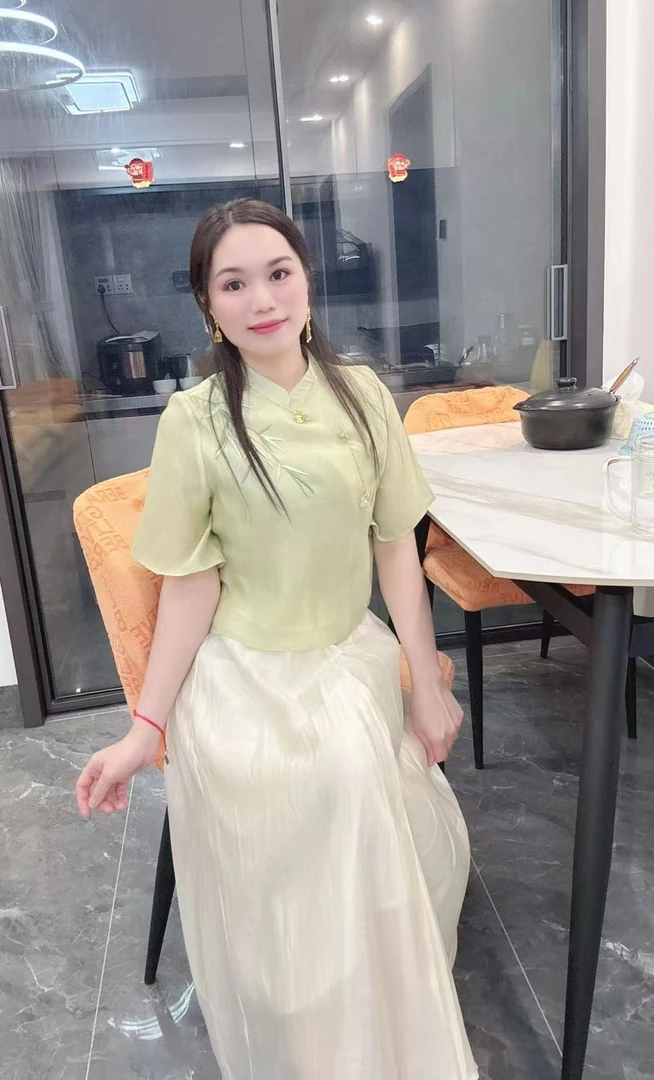 丹妮丝新中式套装修身显瘦时尚洋气气质两件套套裙