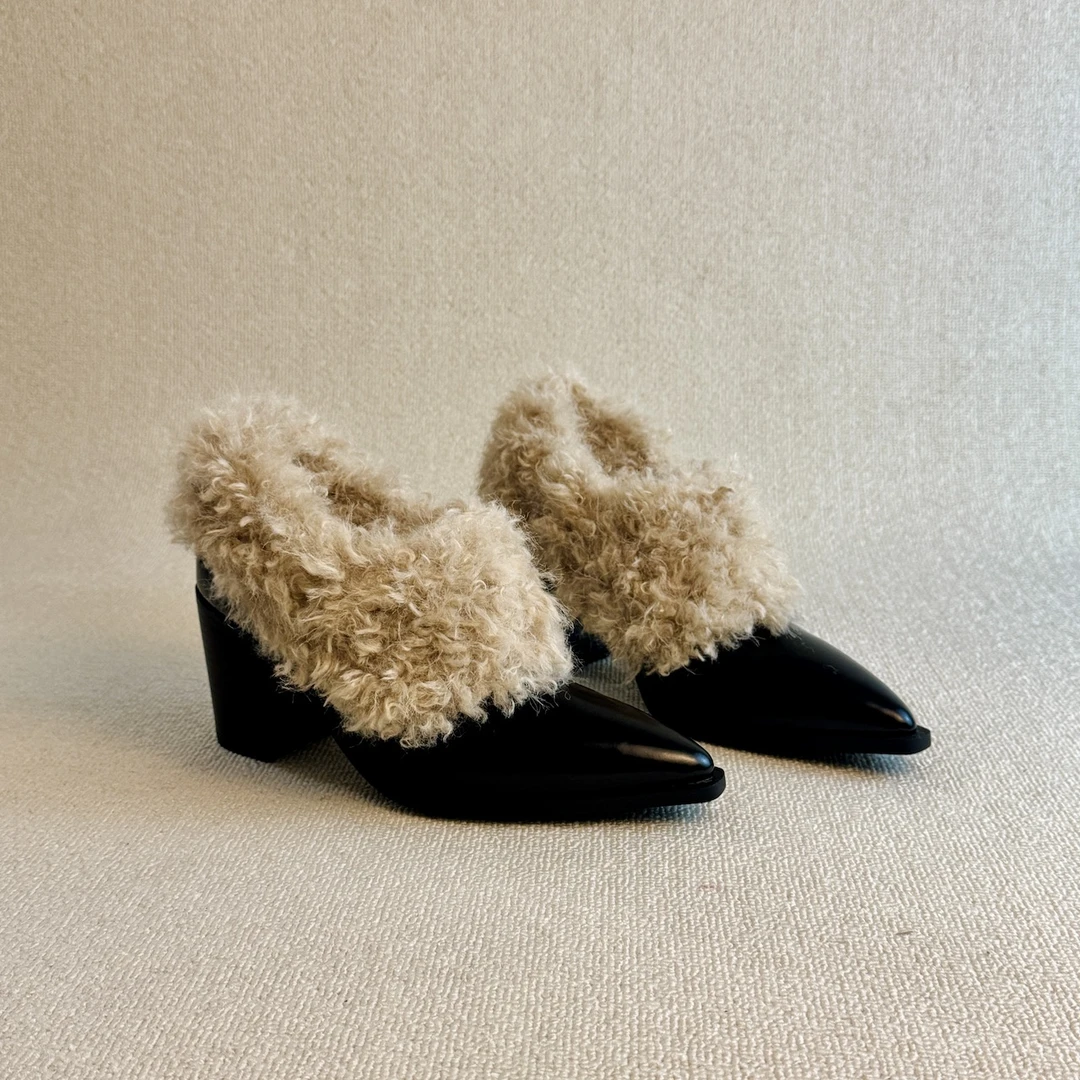 六也「优雅毛毛」8cm/6cm粗高跟时尚通勤尖头深口毛毛皮鞋女L1256