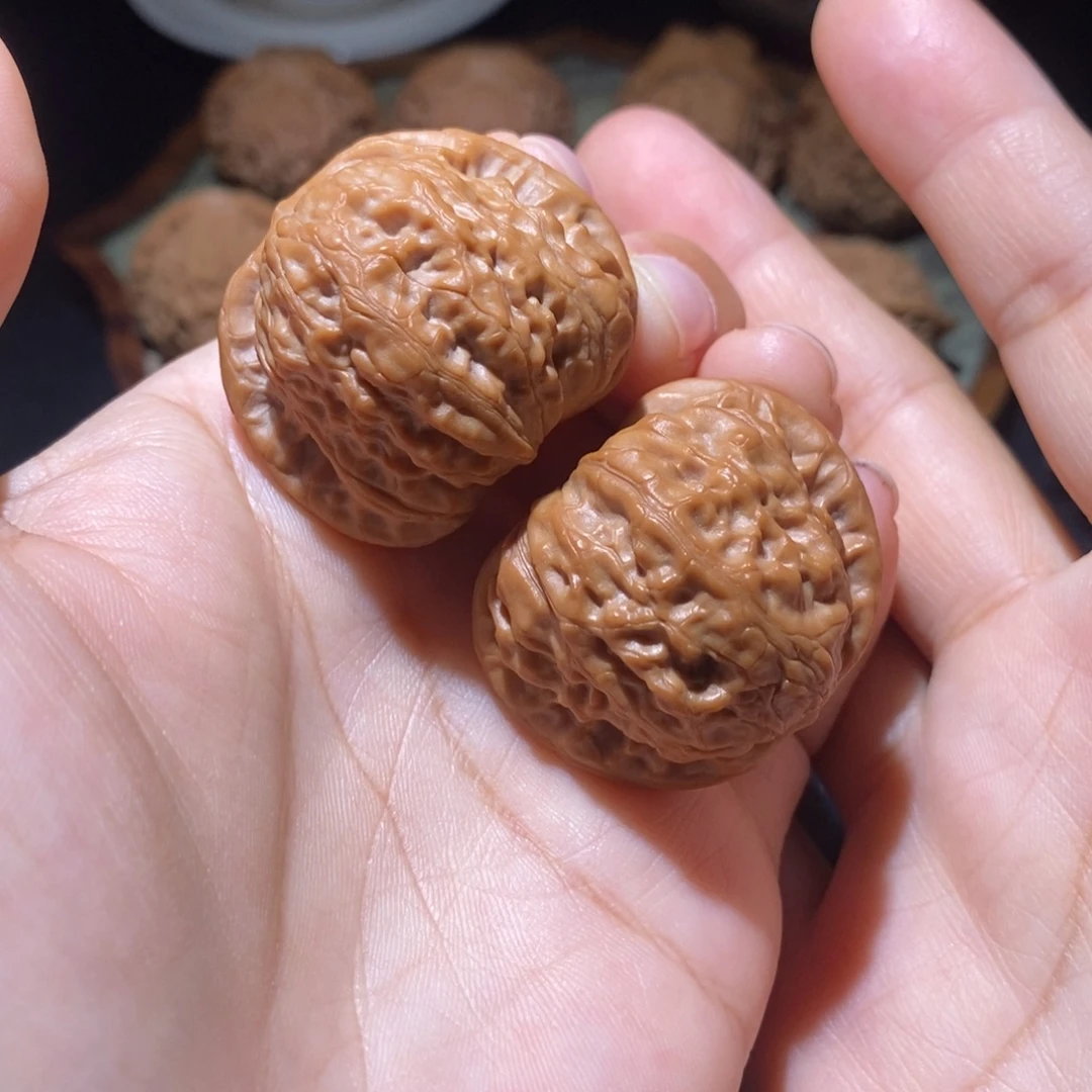 文玩核桃把件37凤凰山