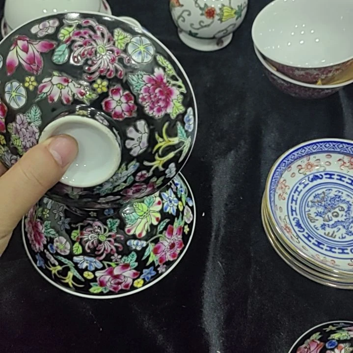 陶瓷黑万花盖碗一套