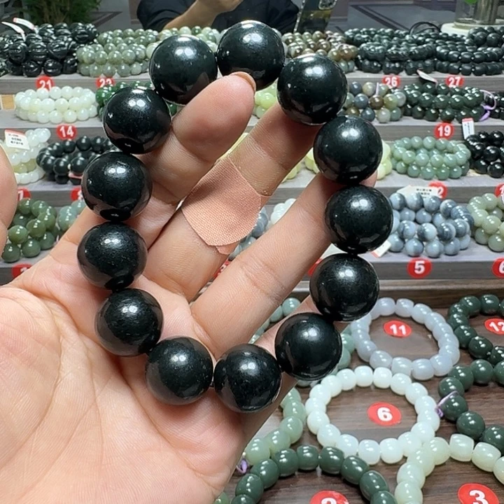 未镶嵌手链和田玉新疆黑青卡18